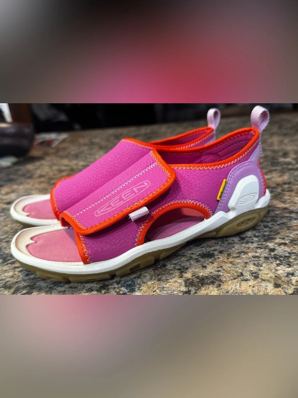Keen Knotch River Open Toe Sandals Youth Size 2 Pink Magenta Girl’s Waterproof